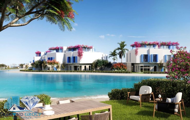 قرية نايا باي واحدة من الوجهات الساحلية الرائعة في رأس الحكمة